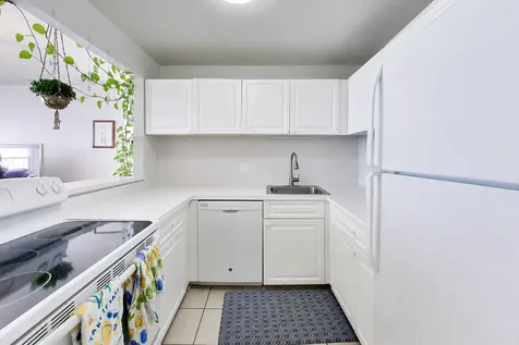 3660 North Lake Shore Drive Chicago IL 60613