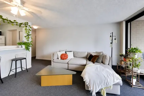 3660 North Lake Shore Drive Chicago IL 60613