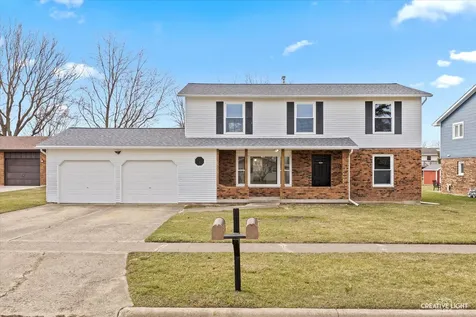 1643 Park Avenue Sycamore IL 60178