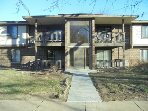 566 Somerset Lane Crystal Lake IL 60014