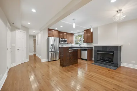 924 North Oakley Boulevard Chicago IL 60622