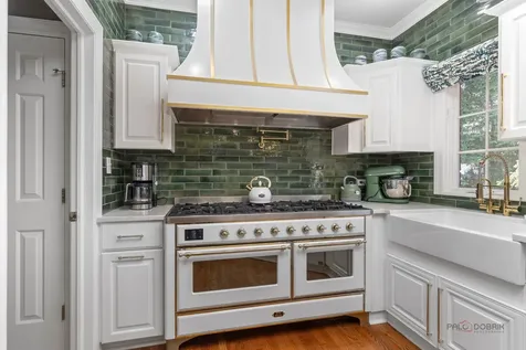 406 Kenmare Drive Burr Ridge IL 60527
