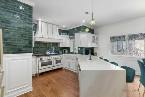 406 Kenmare Drive Burr Ridge IL 60527