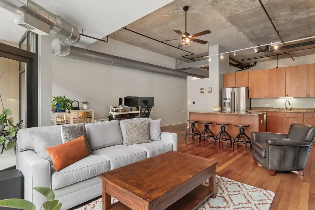 520 South State Street Chicago IL 60605