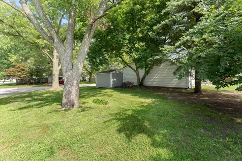 1416 Scottsdale Drive Champaign IL 61821