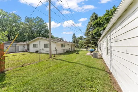 1416 Scottsdale Drive Champaign IL 61821