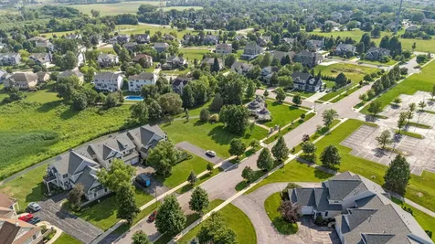21332 Windy Hill Drive Frankfort IL 60423