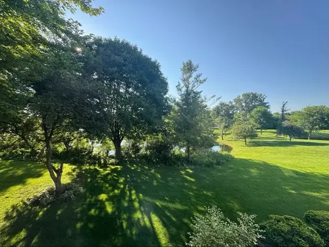 352 Bristol Lane Fox River Grove IL 60021