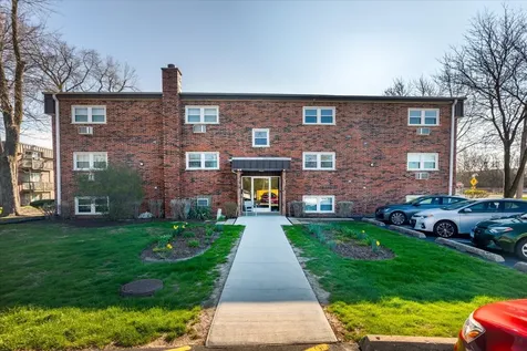 5740 East Avenue Countryside IL 60525