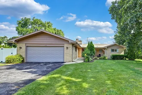 116 East Brittany Drive Arlington Heights IL 60004