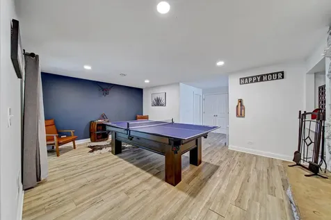 116 East Brittany Drive Arlington Heights IL 60004
