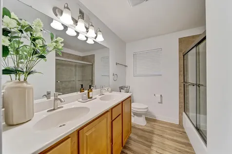 116 East Brittany Drive Arlington Heights IL 60004