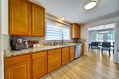 116 East Brittany Drive Arlington Heights IL 60004