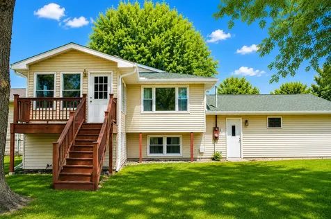 2101 20TH Avenue Sterling IL 61081