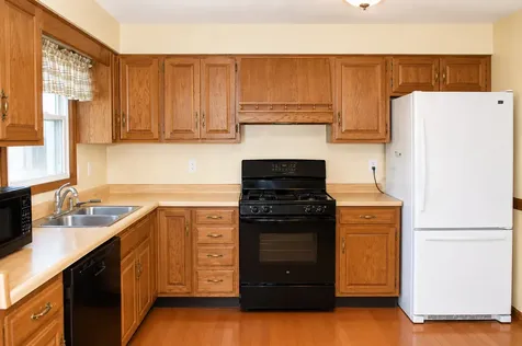 2101 20TH Avenue Sterling IL 61081