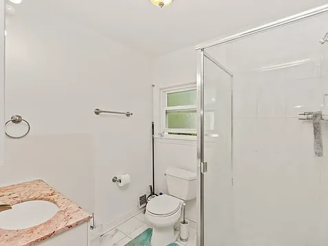 6952 West Summerdale Avenue Chicago IL 60656