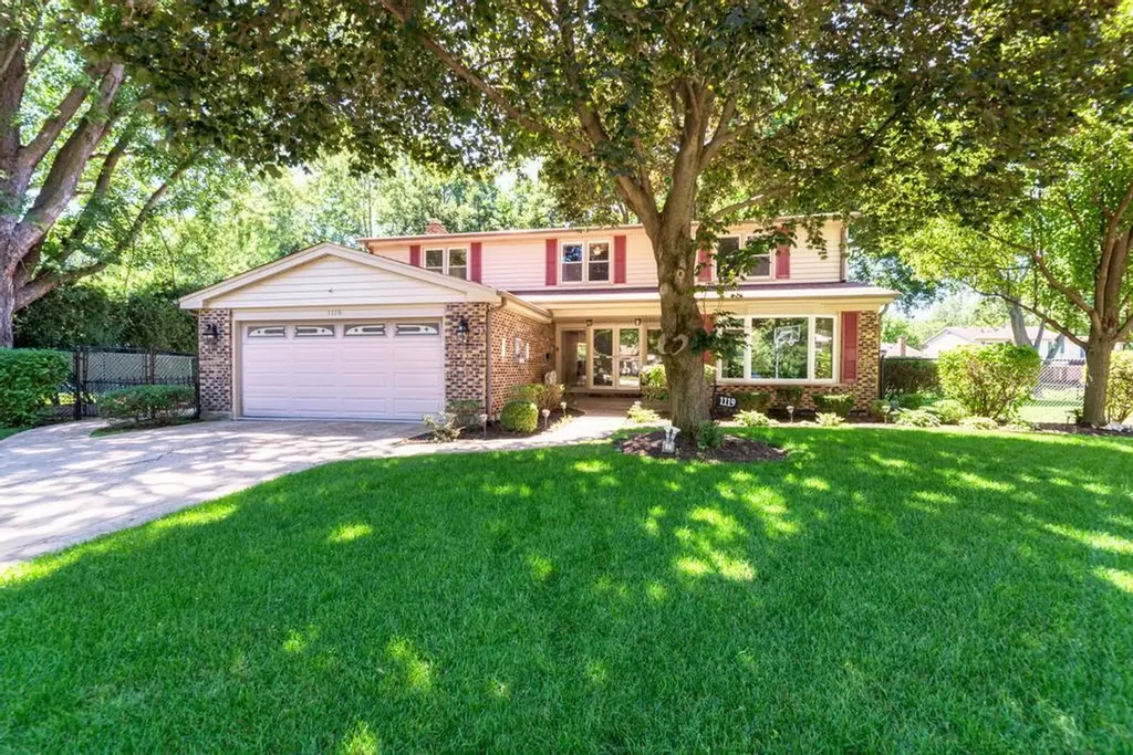 1119 West White Oak Street Arlington Heights IL 60005