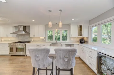 1119 West White Oak Street Arlington Heights IL 60005