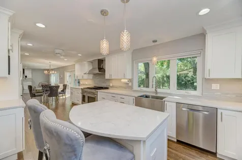 1119 West White Oak Street Arlington Heights IL 60005