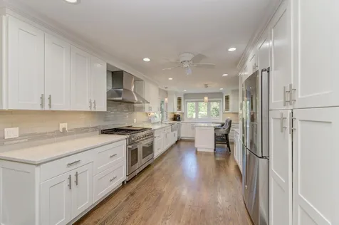1119 West White Oak Street Arlington Heights IL 60005