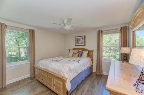1119 West White Oak Street Arlington Heights IL 60005