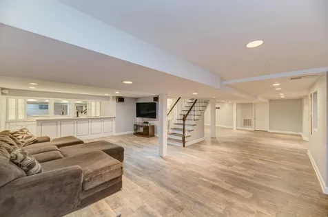 1119 West White Oak Street Arlington Heights IL 60005