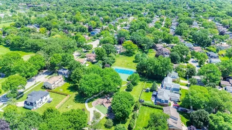 1119 West White Oak Street Arlington Heights IL 60005