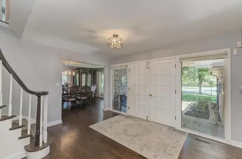 1119 West White Oak Street Arlington Heights IL 60005