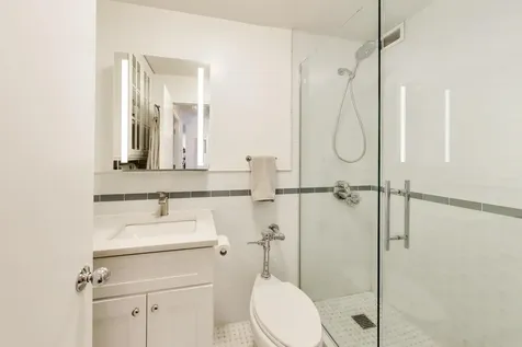 2800 North Lake Shore Drive Chicago IL 60657
