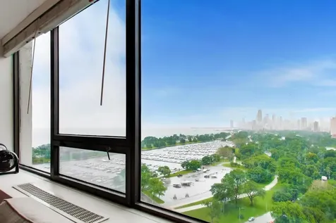 2800 North Lake Shore Drive Chicago IL 60657
