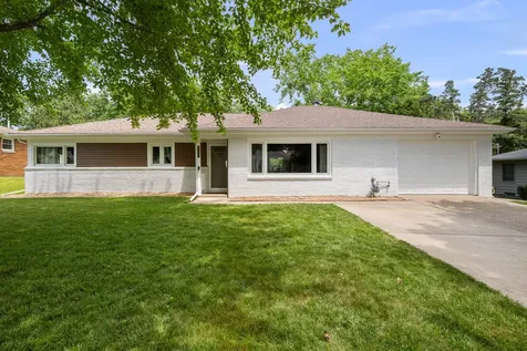 2517 37TH Avenue Rock Island IL 61201