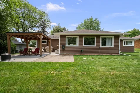 2517 37TH Avenue Rock Island IL 61201