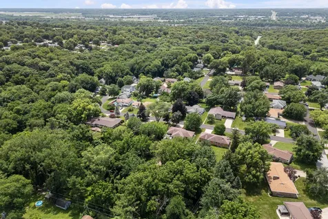 2517 37TH Avenue Rock Island IL 61201