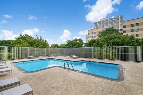 5100 North Marine Drive Chicago IL 60640