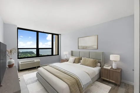 5100 North Marine Drive Chicago IL 60640