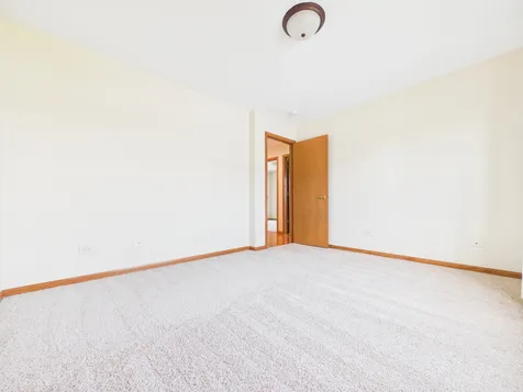247 Alyssum Court Romeoville IL 60446