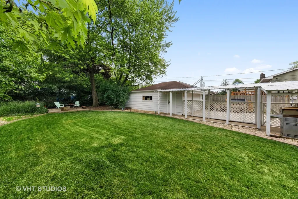 721 North Bierman Avenue Villa Park IL 60181