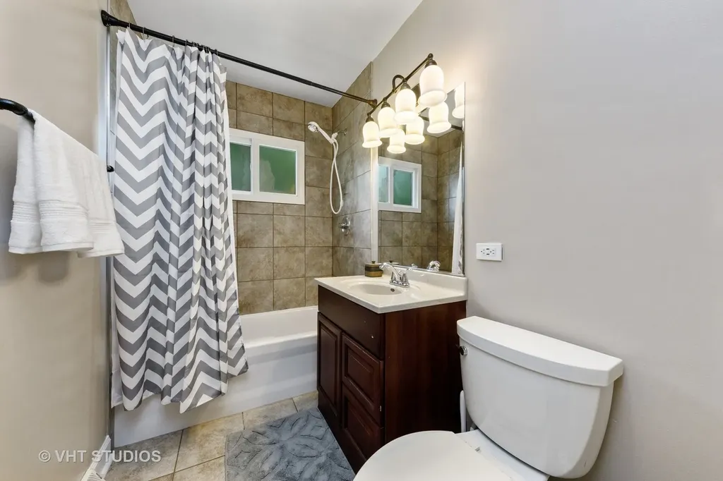 721 North Bierman Avenue Villa Park IL 60181