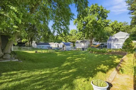 1125 24TH Street Moline IL 61265