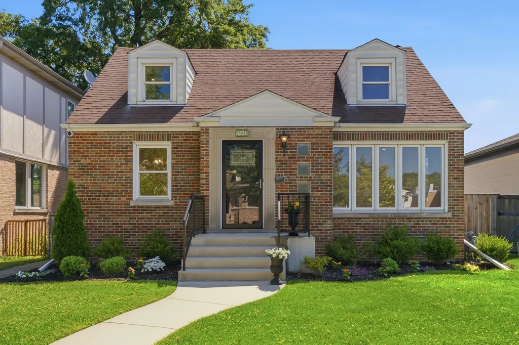 7519 Kolmar Avenue Skokie IL 60076