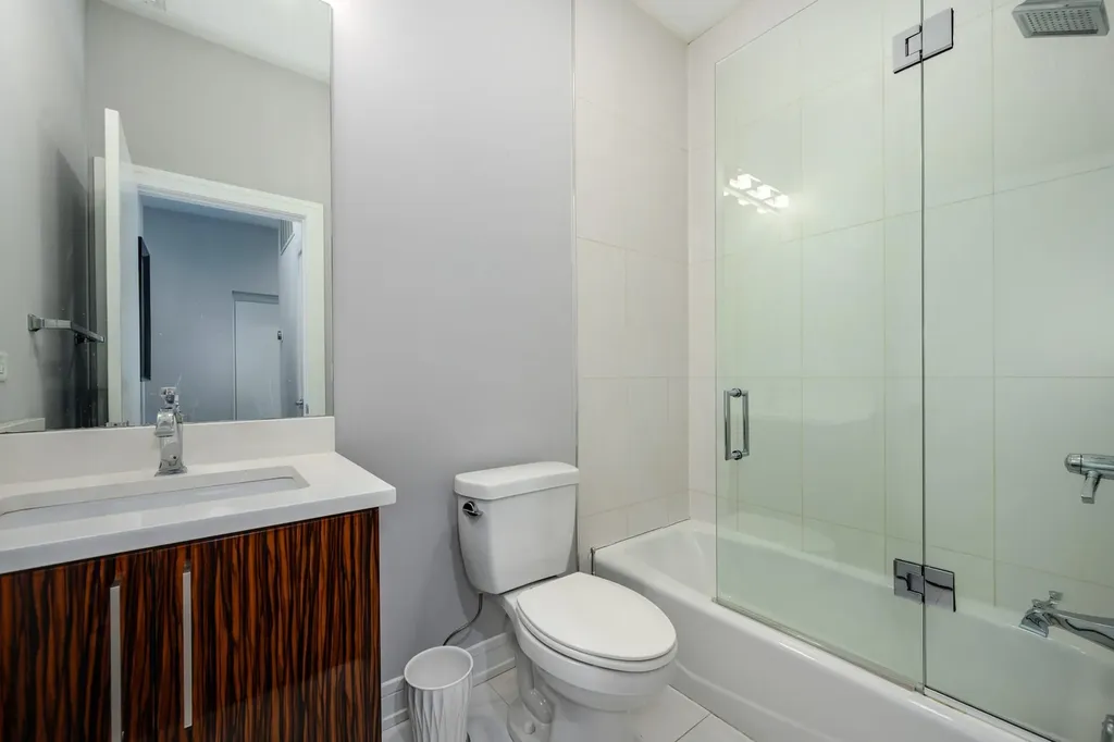 1446 West Cortez Avenue Chicago IL 60642