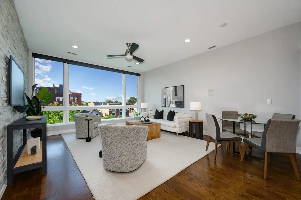 1446 West Cortez Avenue Chicago IL 60642