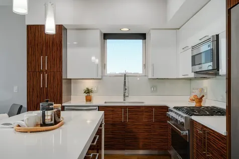 1446 West Cortez Avenue Chicago IL 60642