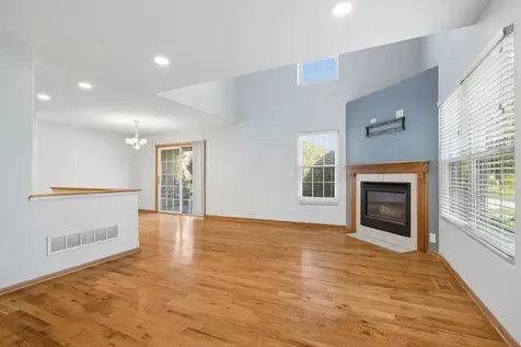 18141 Eagle Drive Tinley Park IL 60477