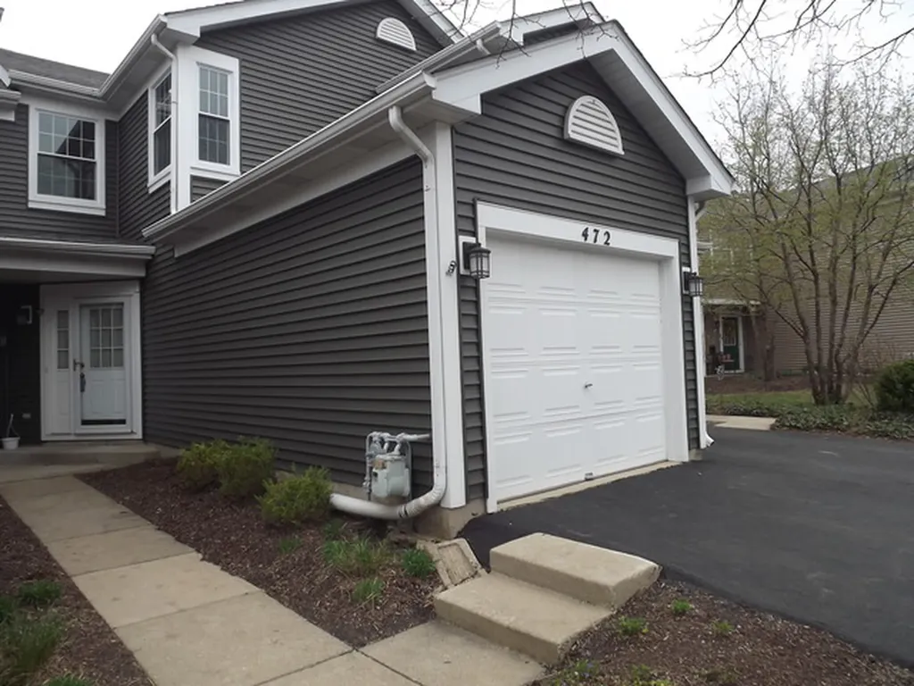 472 Mill Street Batavia IL 60510