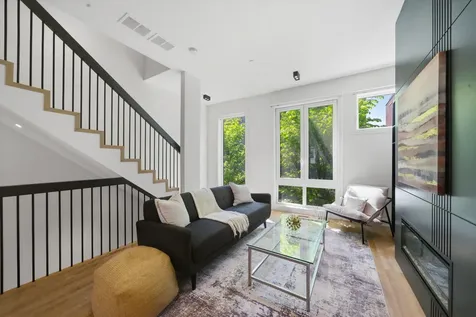 4216 West Belmont Avenue Chicago IL 60641