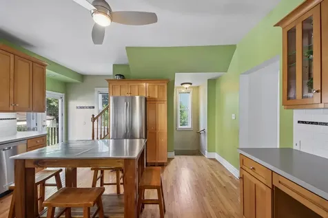 537 Ferdinand Avenue Forest Park IL 60130