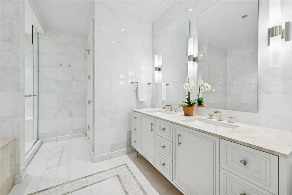 435 North Michigan Avenue Chicago IL 60611