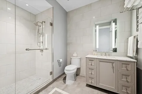 435 North Michigan Avenue Chicago IL 60611