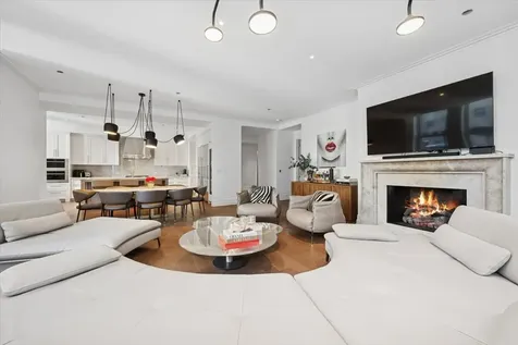 435 North Michigan Avenue Chicago IL 60611
